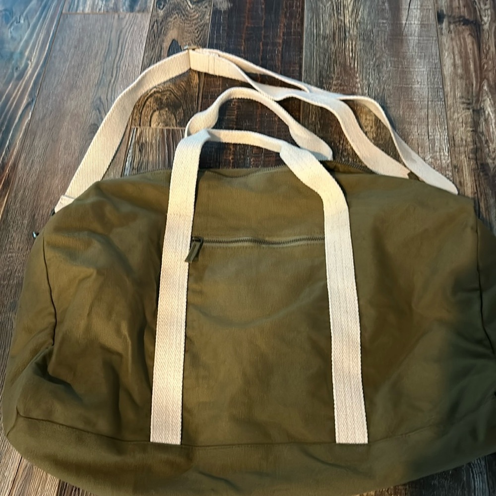 Known Supply fair trade green cotton canvas weekend duffle bag NWOT - Picture 2 of 11